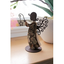 Anioł z naturalną korą i stalą