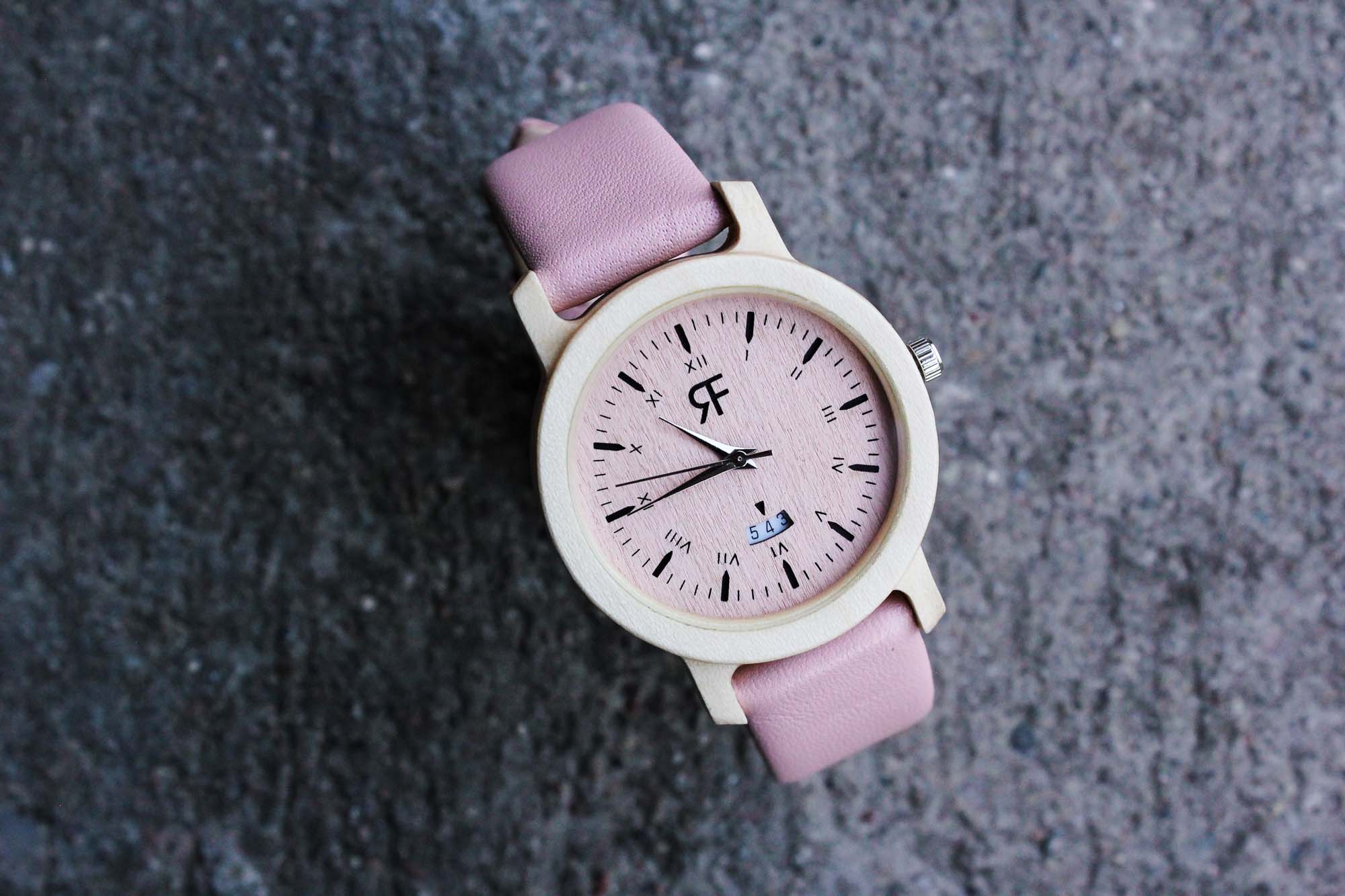 Zegarek drewniany Realforest Mini Klon Pink