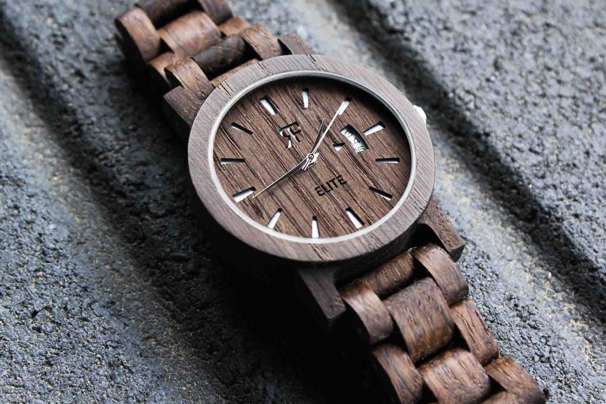Zegarek drewniany, analogowy czy elektroniczny? Wybierz najlepszy! 