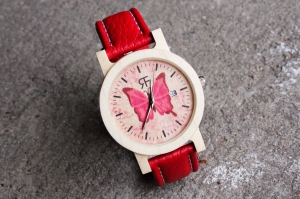 Zegarek na prezent — faux-pas czy strzał w dziesiątkę?